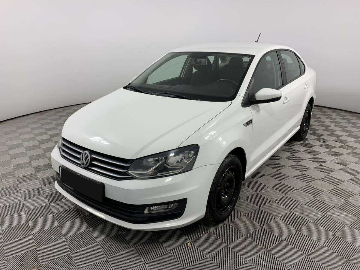 Купить Volkswagen Polo с пробегом. Посмотреть фото