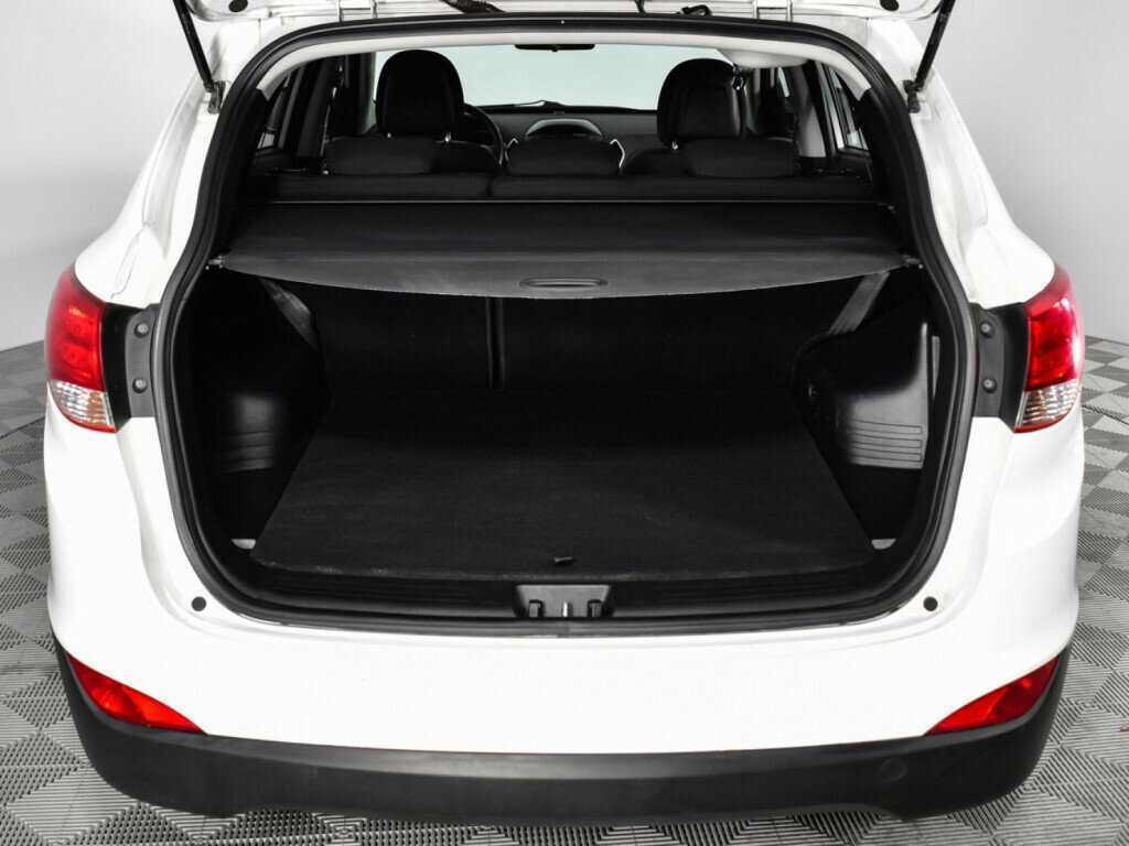 Купить Hyundai ix35 с пробегом. Фото: #14