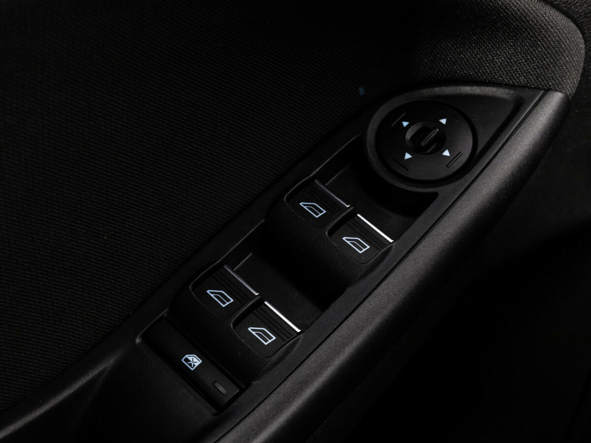 Купить Ford Focus с пробегом. Фото: #11