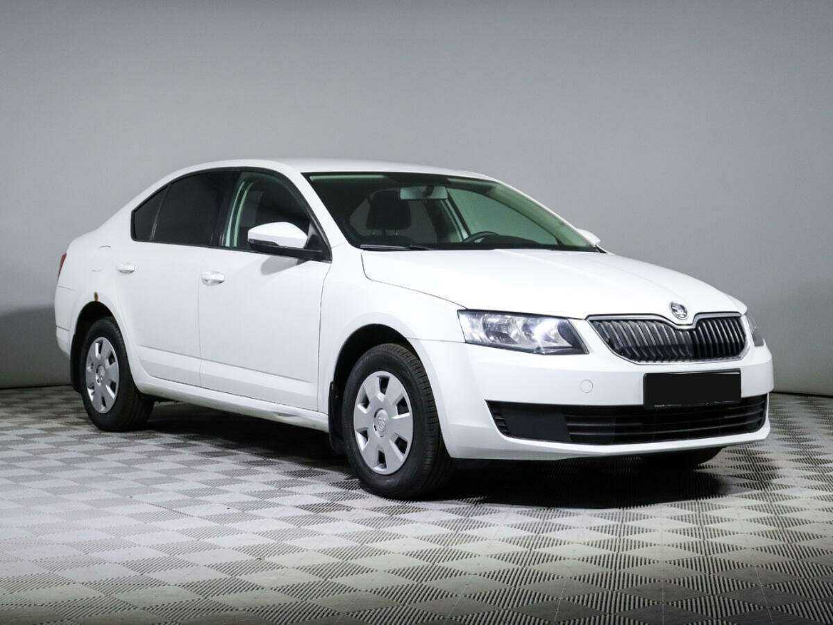 Купить Skoda Octavia с пробегом. Фото: #2