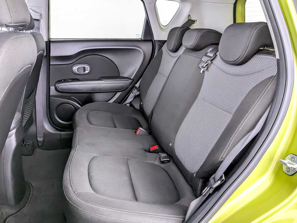 Купить Kia Soul с пробегом. Фото: #9