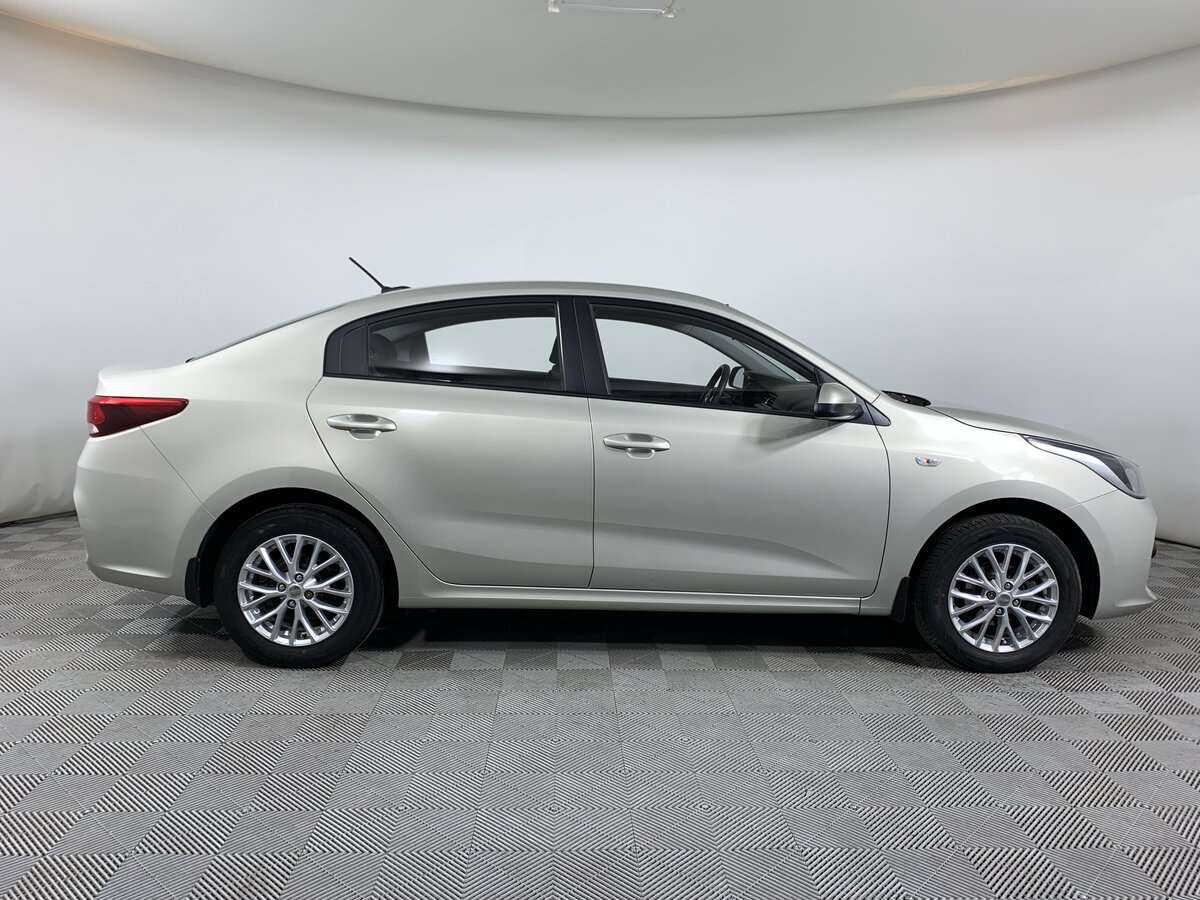 Купить Kia Rio с пробегом. Фото: #3
