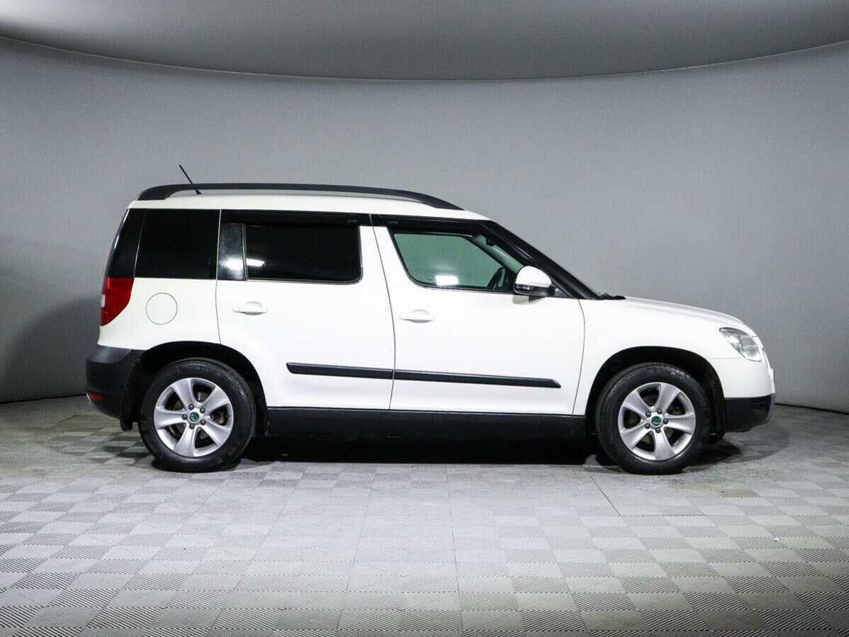 Купить Skoda Yeti с пробегом. Фото: #3