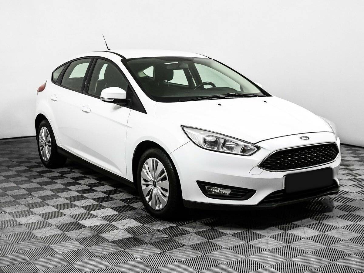 Купить Ford Focus с пробегом. Фото: #2