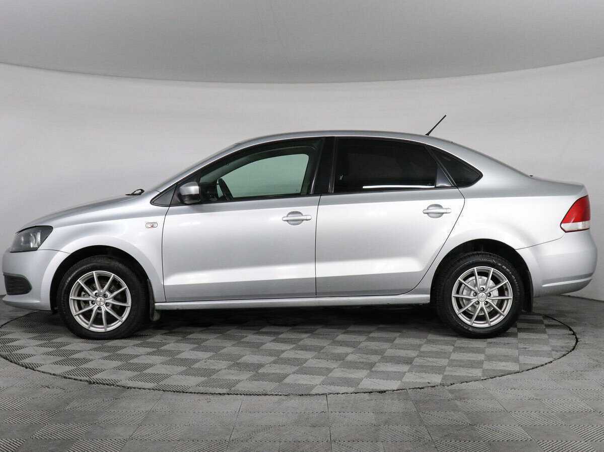 Купить Volkswagen Polo с пробегом. Фото: #7