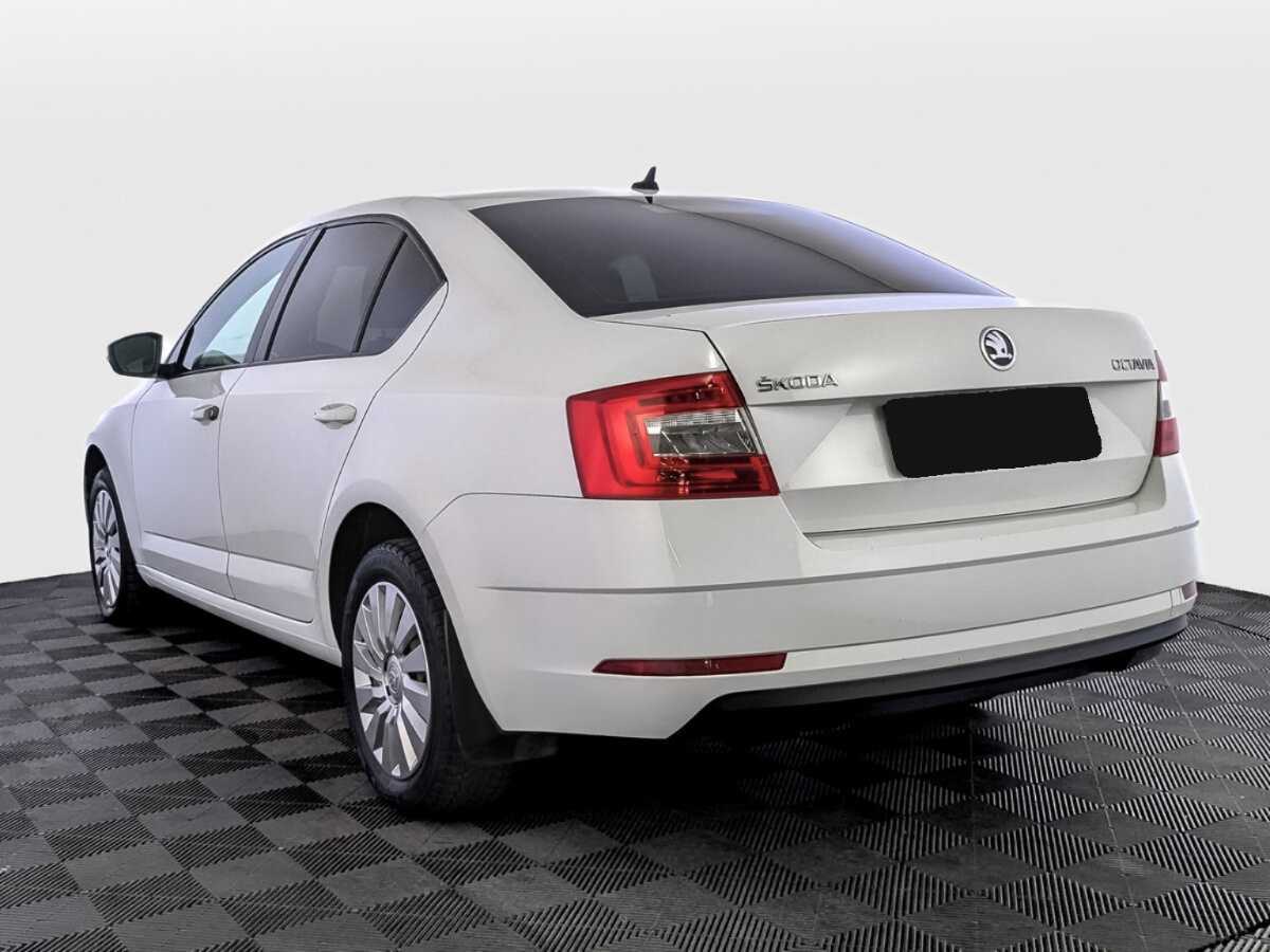 Купить Skoda Octavia с пробегом. Фото: #6