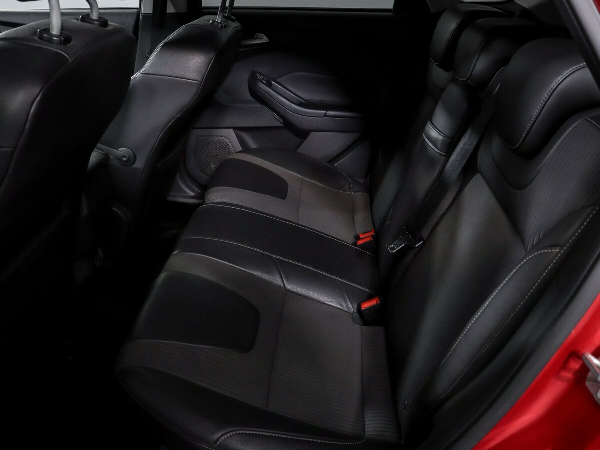 Купить Ford Focus с пробегом. Фото: #7