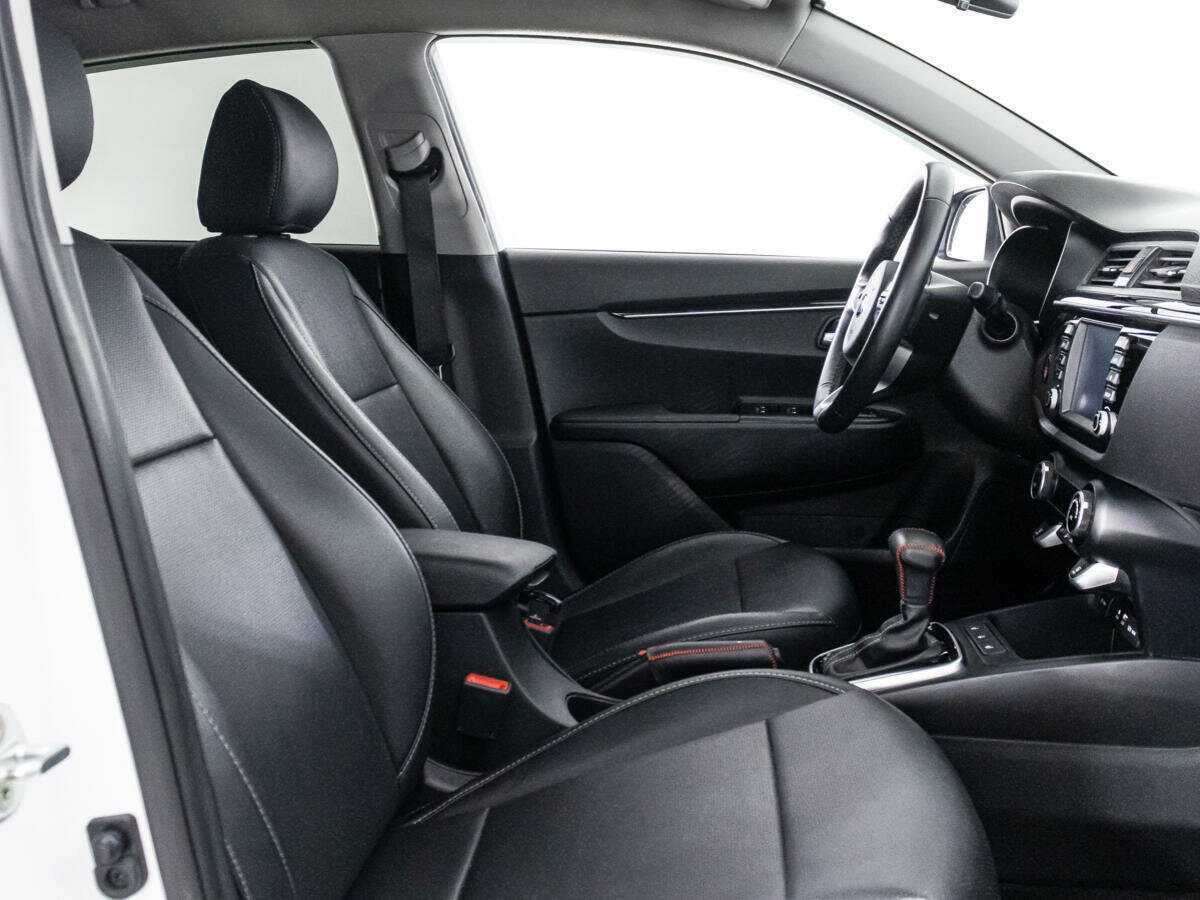 Купить Kia Rio с пробегом. Фото: #15