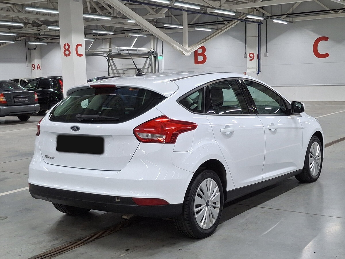 Купить Ford Focus с пробегом. Фото: #4