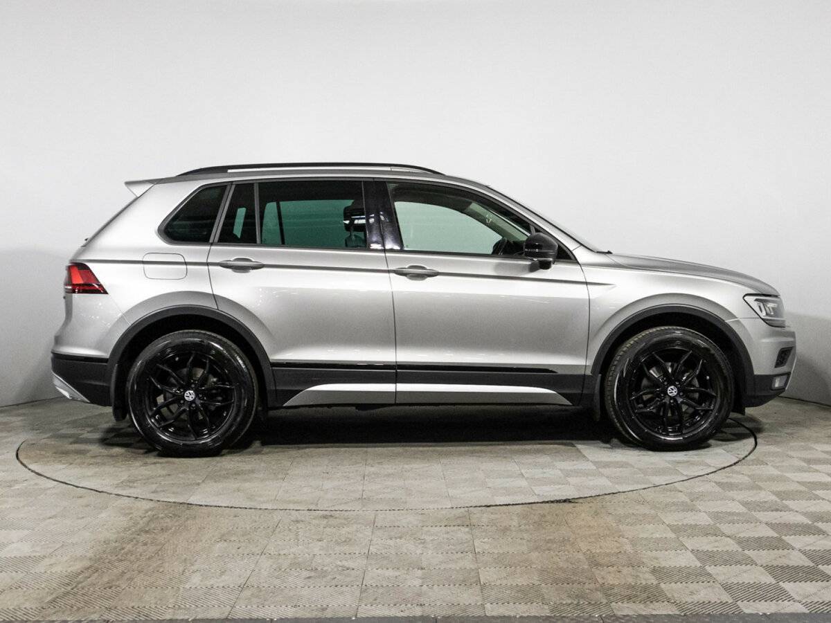 Купить Volkswagen Tiguan с пробегом. Фото: #3