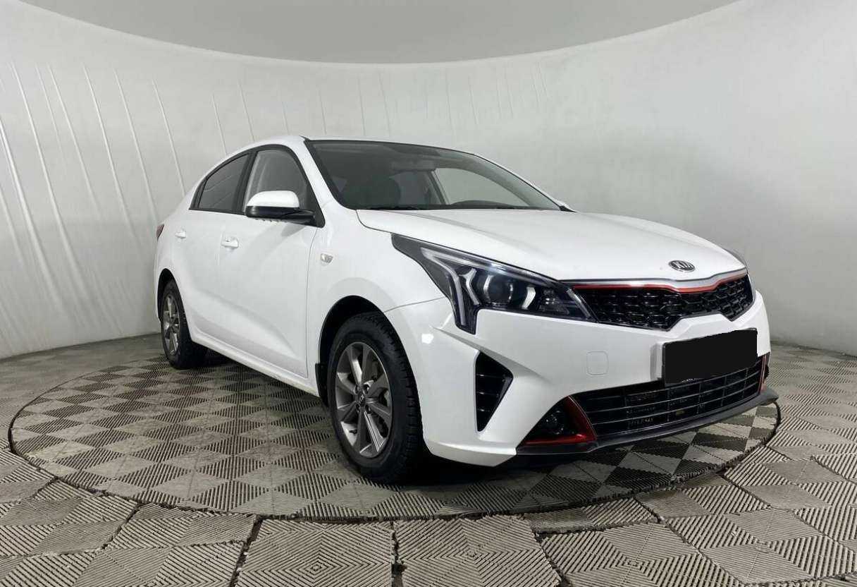 Купить Kia Rio с пробегом. Фото: #2