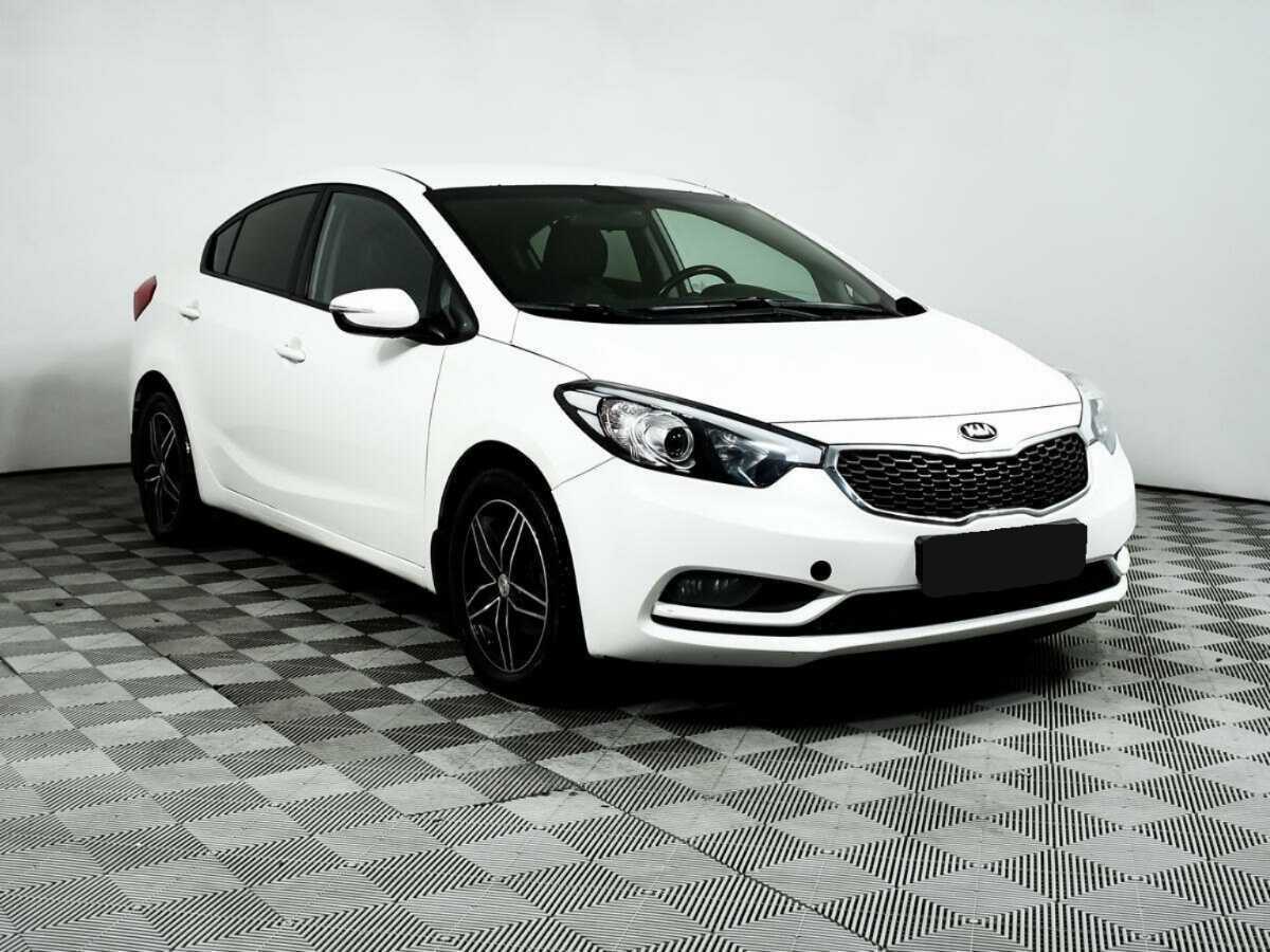 Купить Kia Cerato с пробегом. Фото: #2