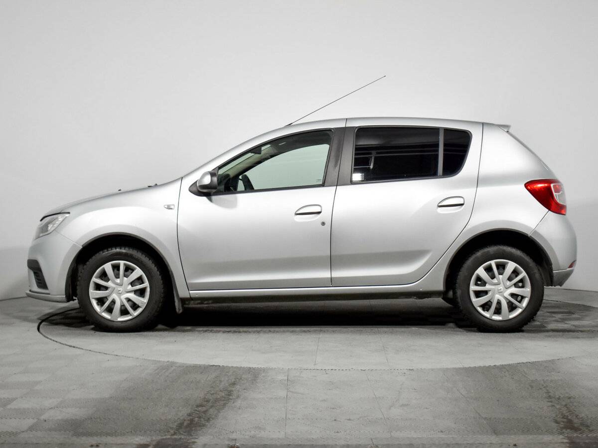 Купить Renault Sandero с пробегом. Фото: #7