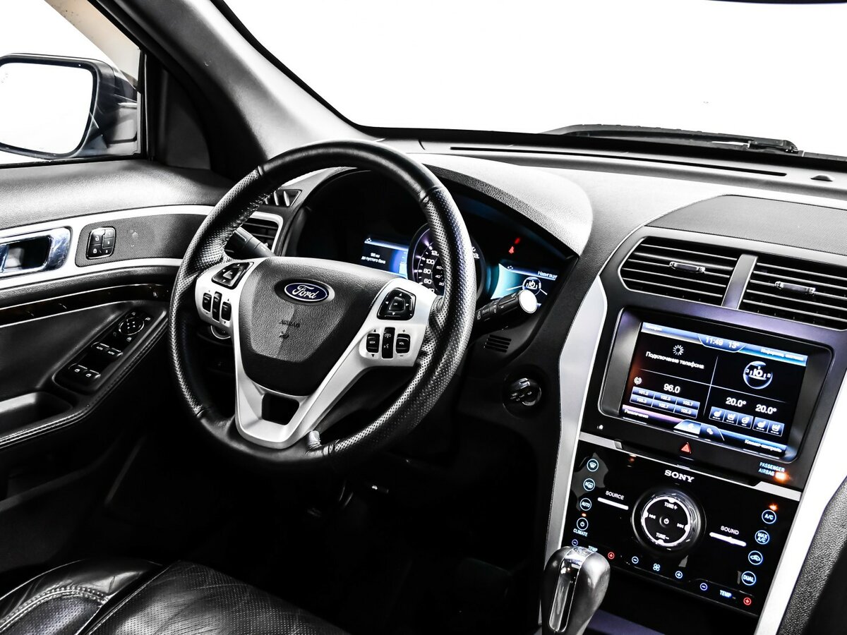 Купить Ford Explorer с пробегом. Фото: #6
