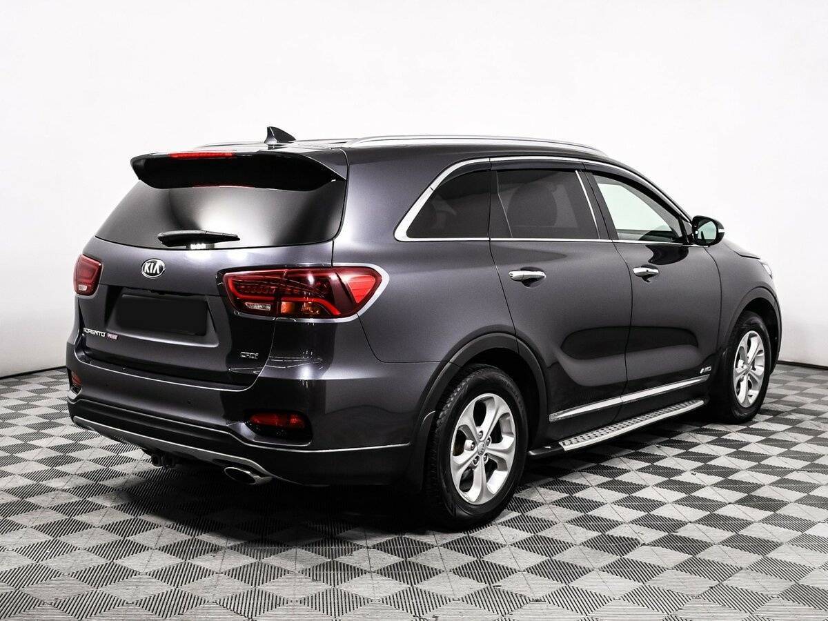 Купить Kia Sorento с пробегом. Фото: #4