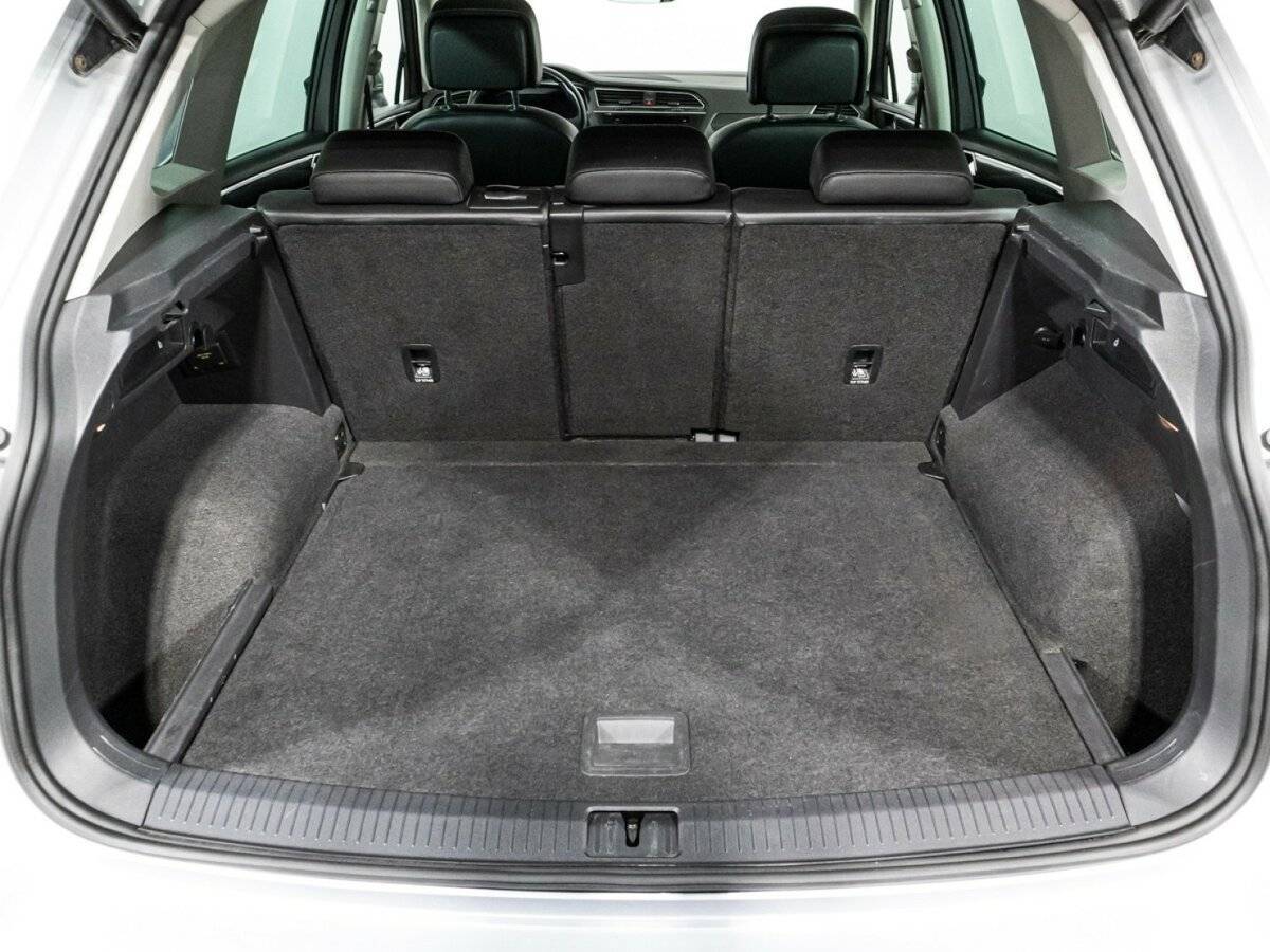 Купить Volkswagen Tiguan с пробегом. Фото: #21