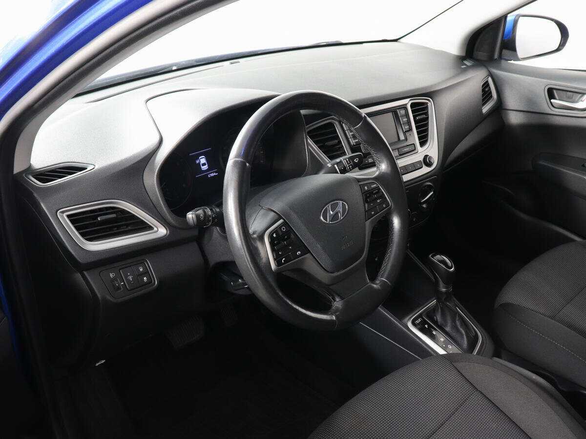 Купить Hyundai Solaris с пробегом. Фото: #8