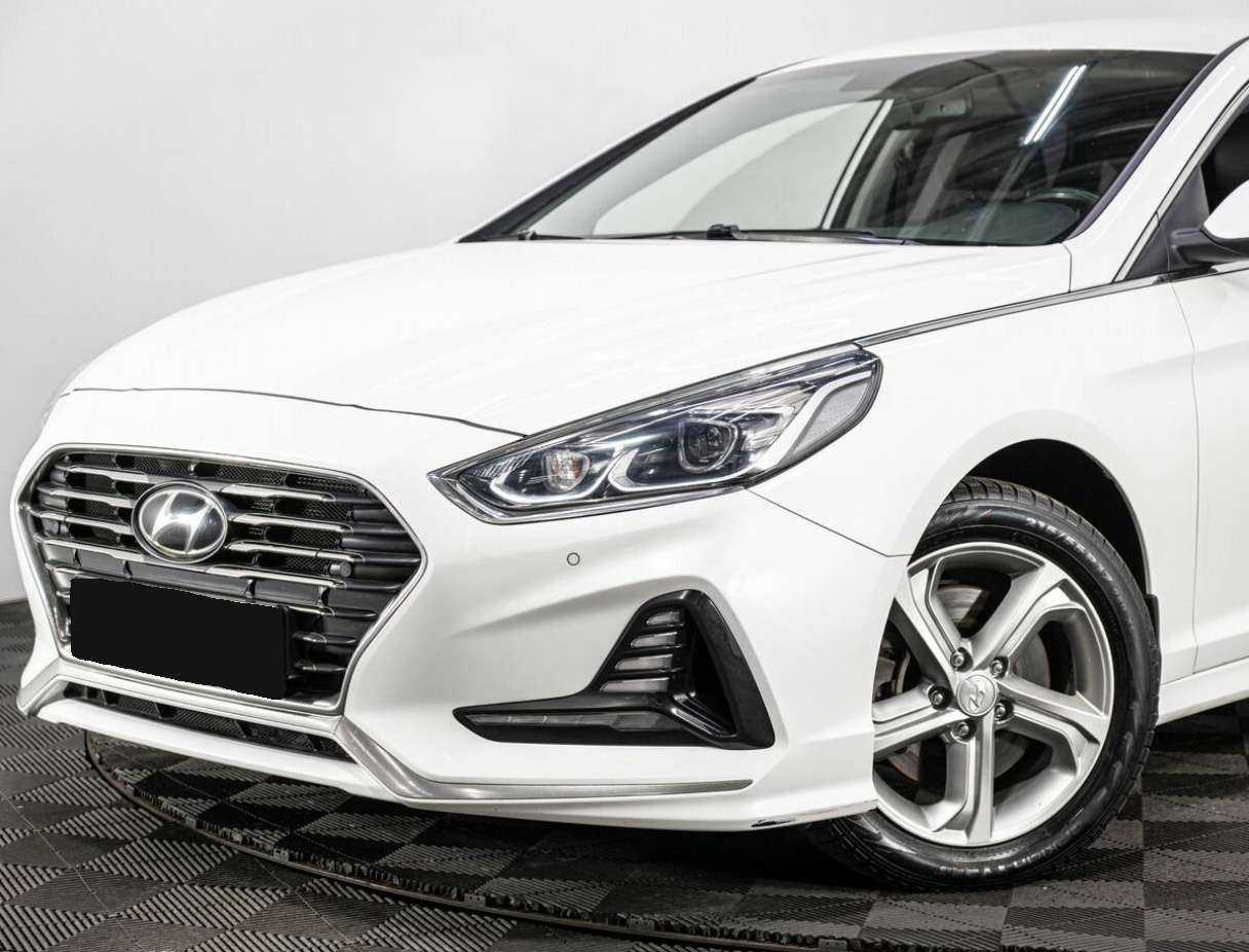 Купить Hyundai Sonata с пробегом. Фото: #6