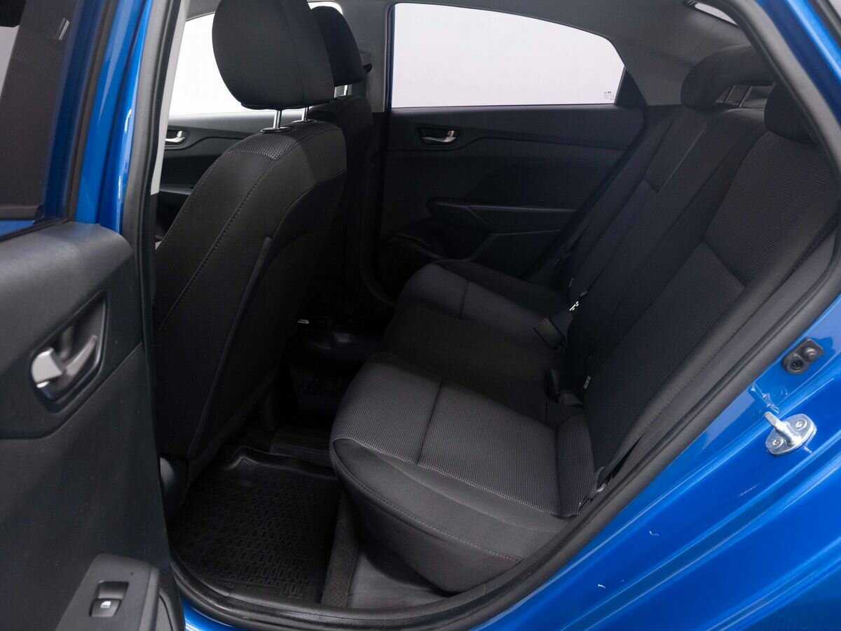 Купить Hyundai Solaris с пробегом. Фото: #10