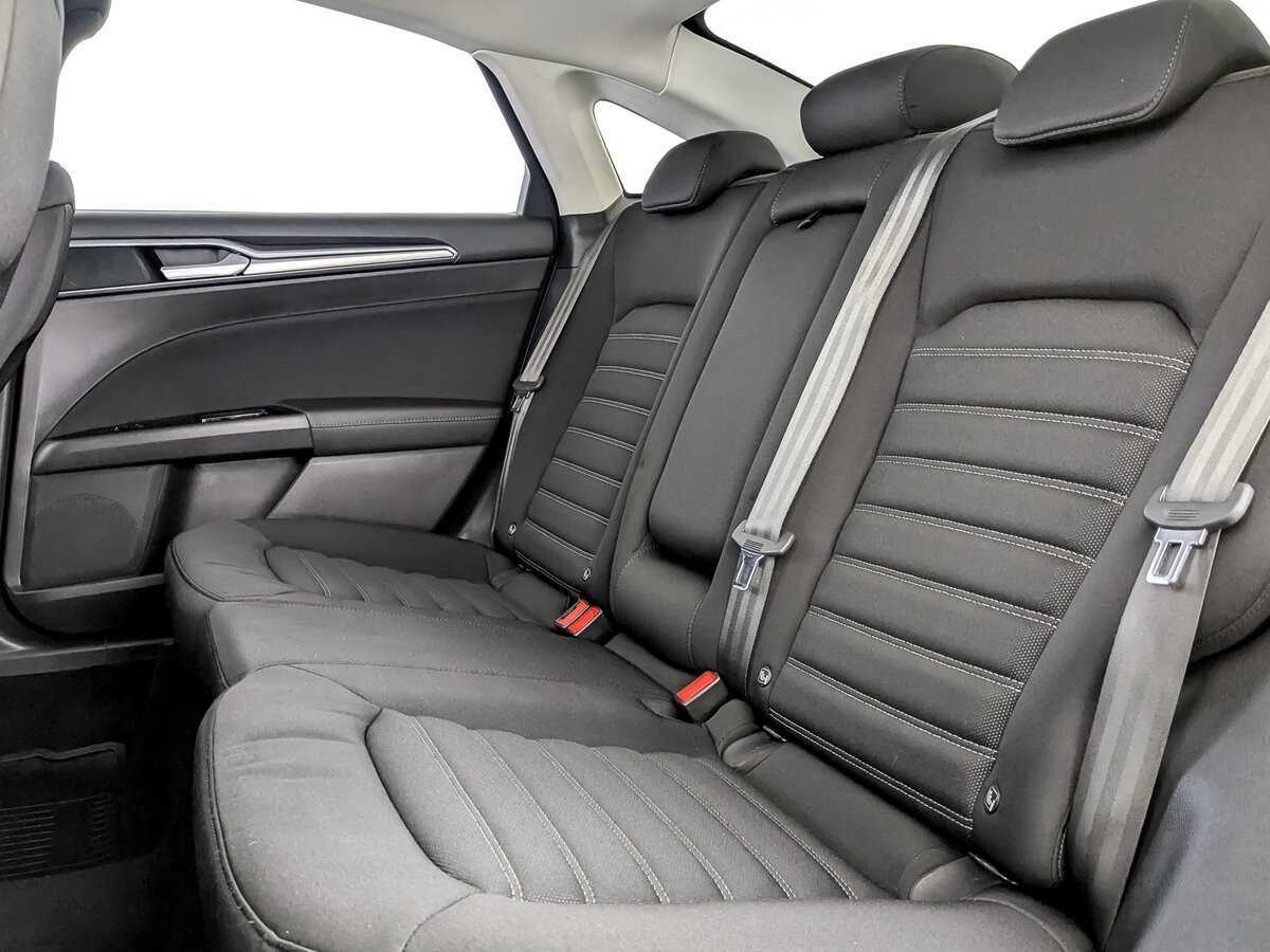 Купить Ford Mondeo с пробегом. Фото: #8