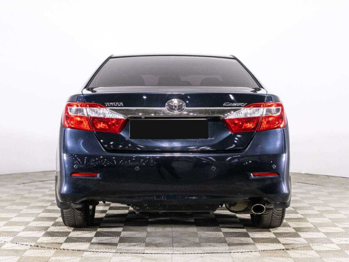 Купить Toyota Camry с пробегом. Фото: #5