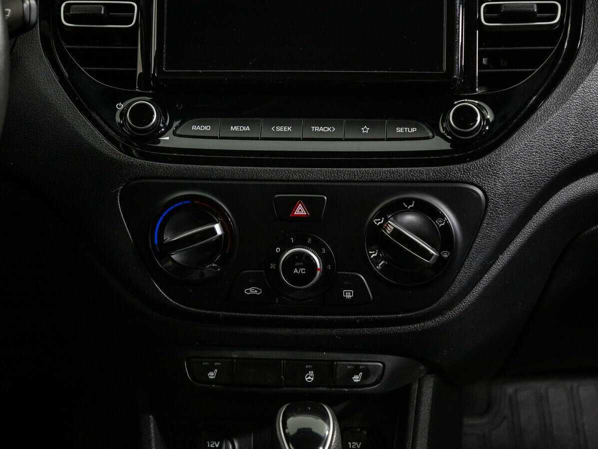 Купить Hyundai Solaris с пробегом. Фото: #13