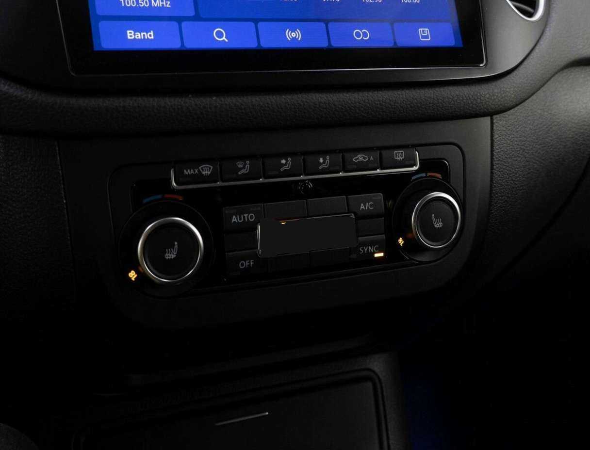 Купить Volkswagen Tiguan с пробегом. Фото: #20