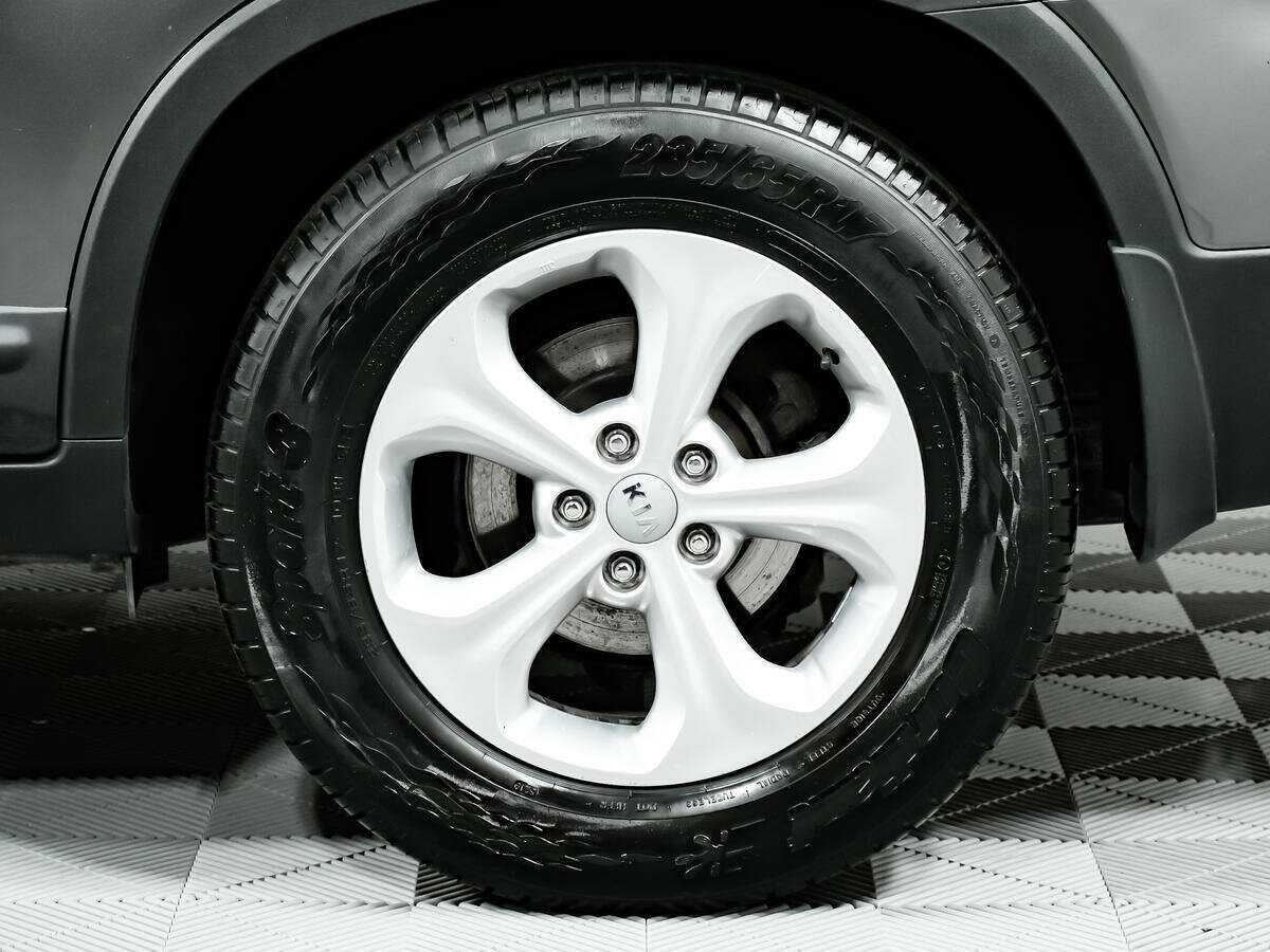 Купить Kia Sorento с пробегом. Фото: #11