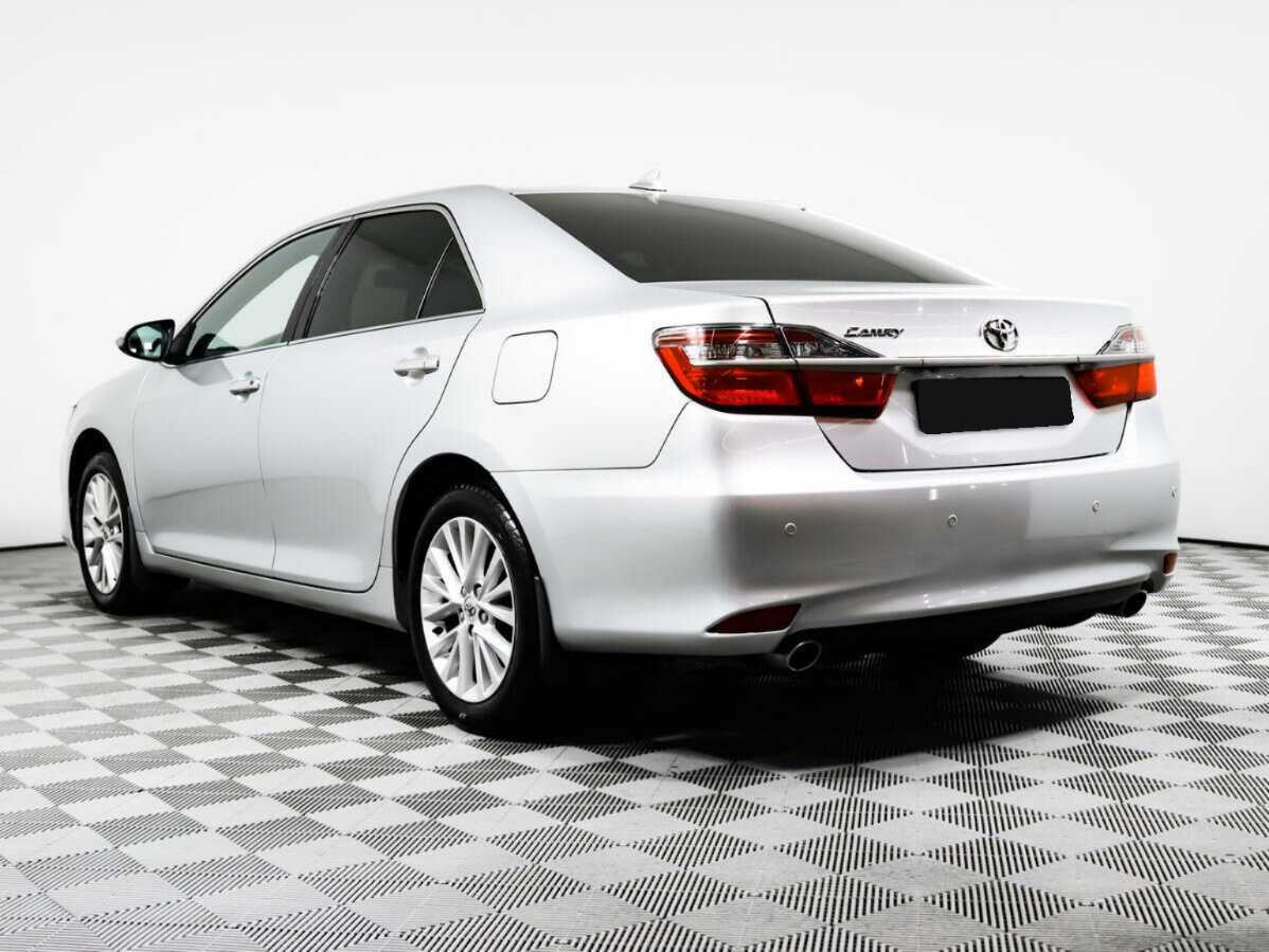 Купить Toyota Camry с пробегом. Фото: #6