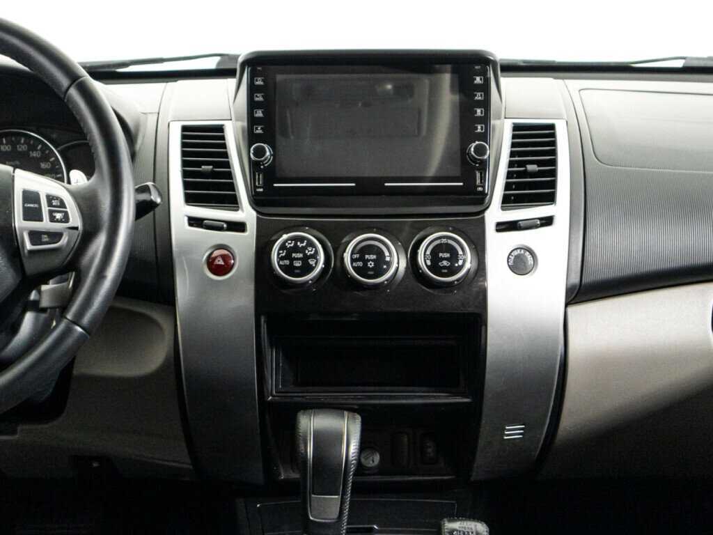 Купить Mitsubishi Pajero Sport с пробегом. Фото: #13