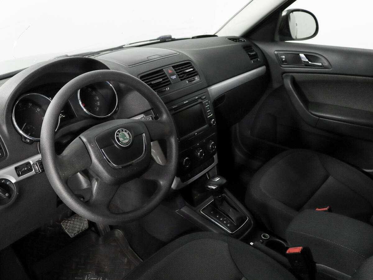 Купить Skoda Yeti с пробегом. Фото: #7