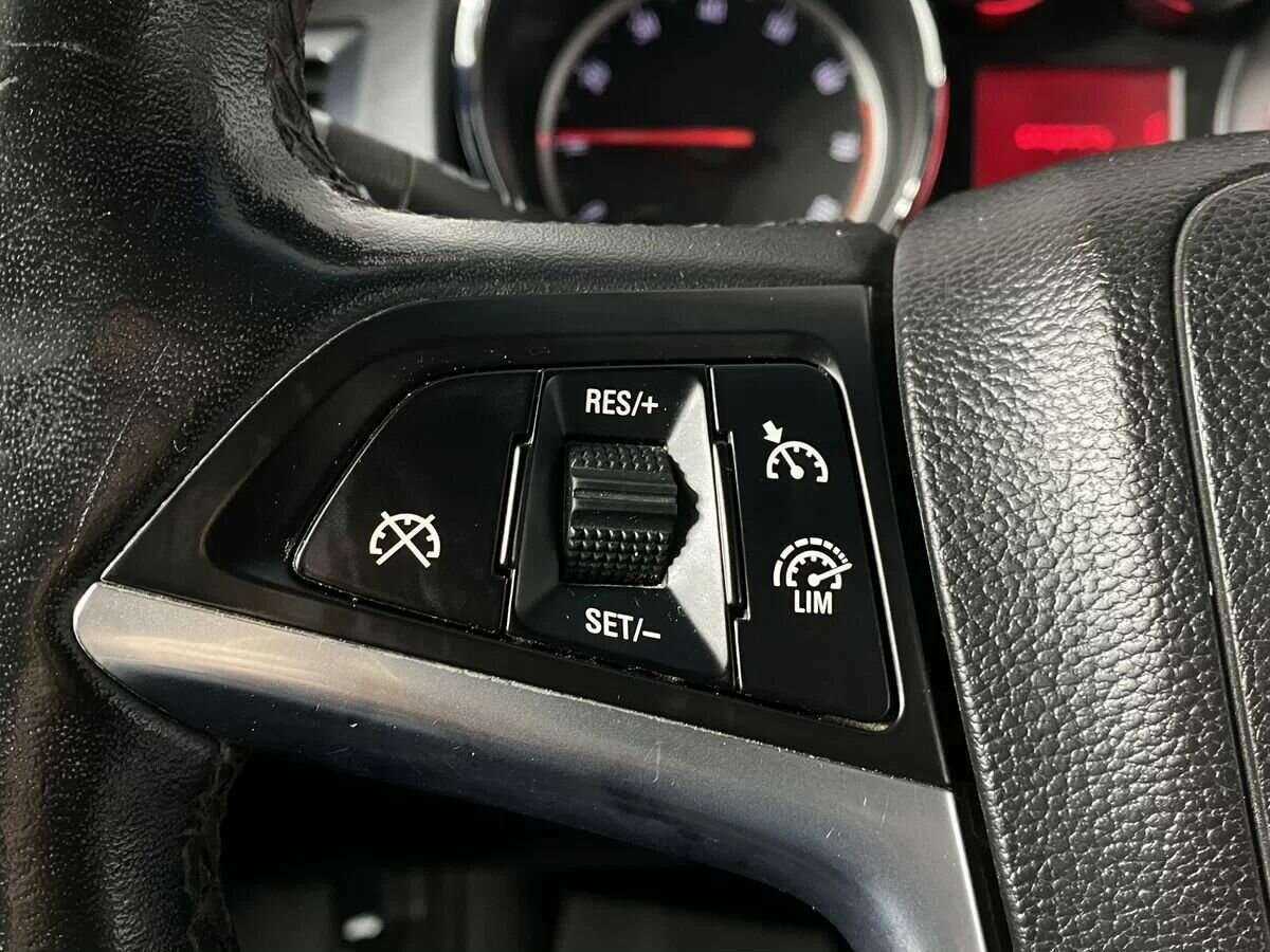 Купить Opel Astra с пробегом. Фото: #12