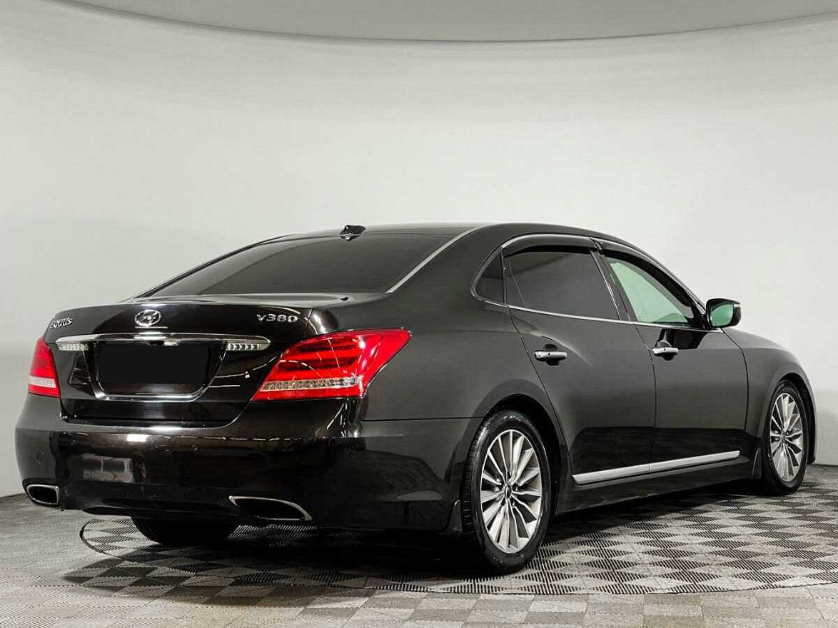 Купить Hyundai Equus с пробегом. Фото: #4