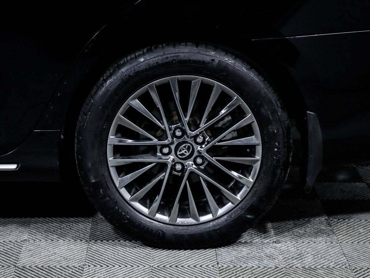 Купить Toyota Camry с пробегом. Фото: #11