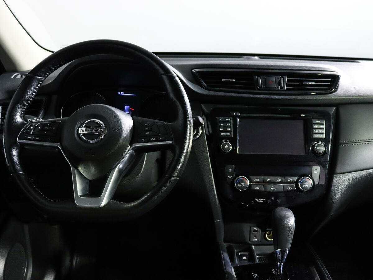 Купить Nissan X-Trail с пробегом. Фото: #11