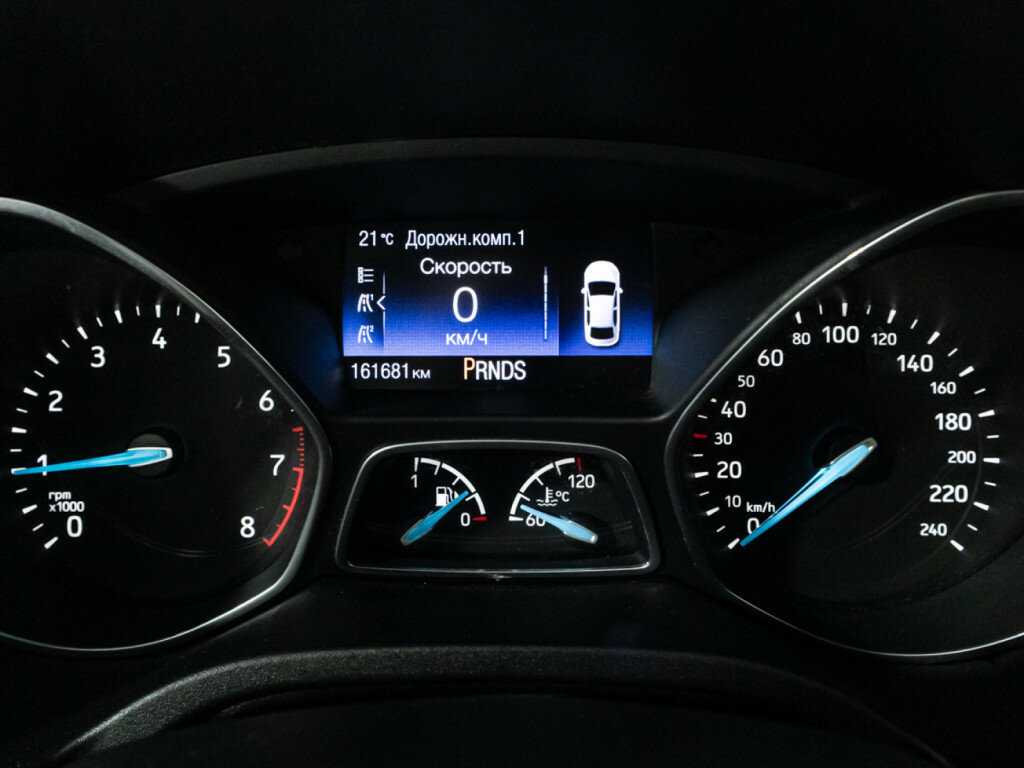 Купить Ford Focus с пробегом. Фото: #11