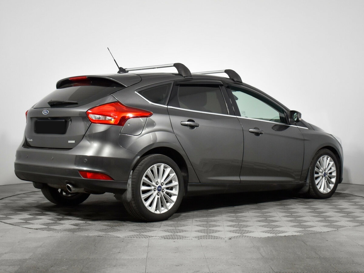Купить Ford Focus с пробегом. Фото: #4