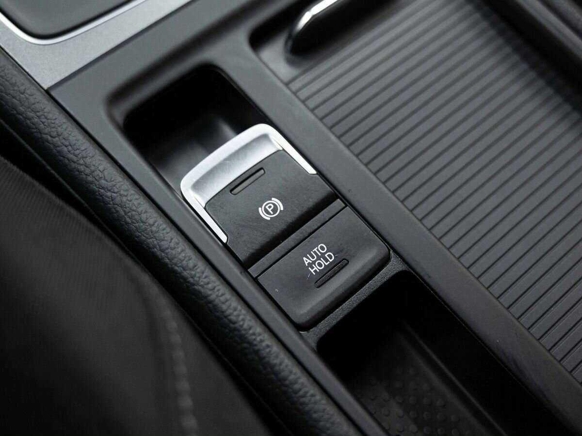 Купить Volkswagen Golf с пробегом. Фото: #23