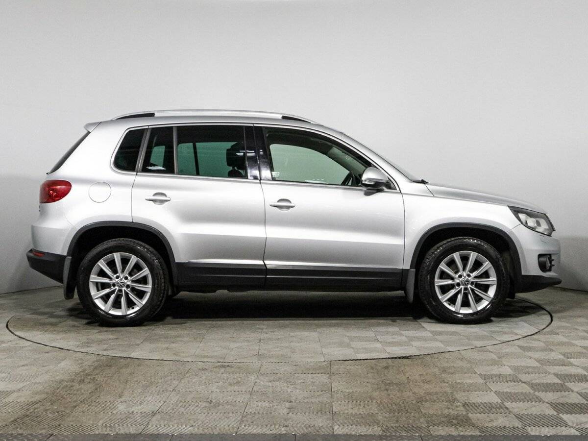 Купить Volkswagen Tiguan с пробегом. Фото: #3