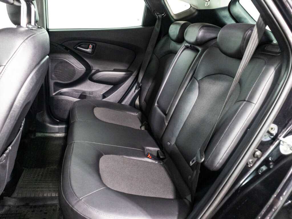 Купить Hyundai ix35 с пробегом. Фото: #9