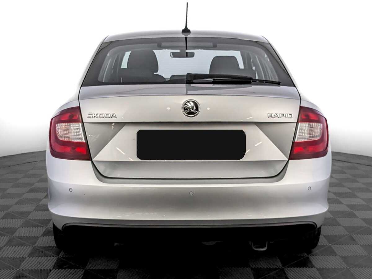 Купить Skoda Rapid с пробегом. Фото: #5