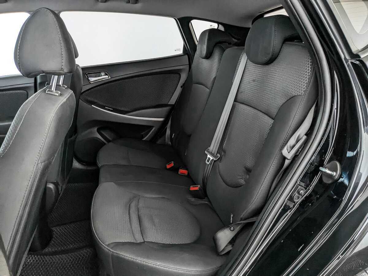 Купить Hyundai Solaris с пробегом. Фото: #13