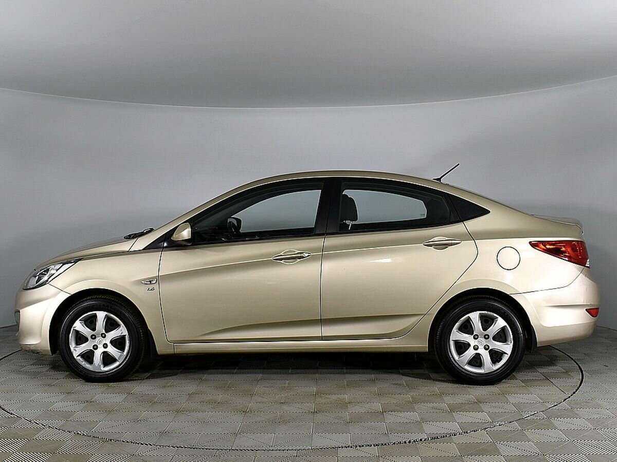 Купить Hyundai Solaris с пробегом. Фото: #5