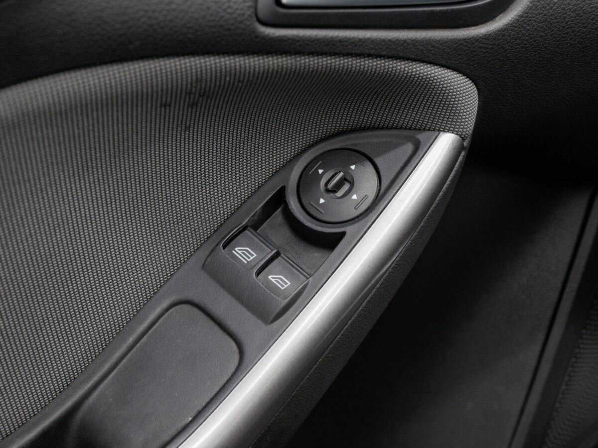 Купить Ford Focus с пробегом. Фото: #14