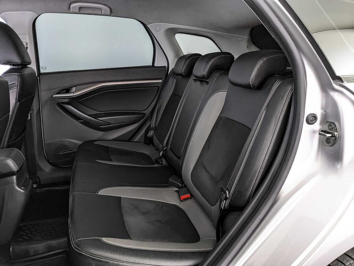 Купить Lada (ВАЗ) Vesta с пробегом. Фото: #13