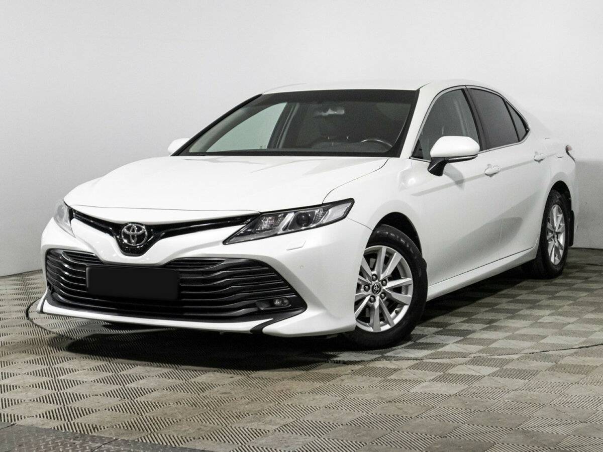 Купить Toyota Camry с пробегом. Посмотреть фото