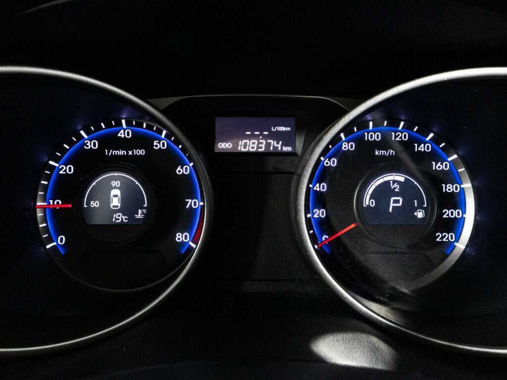 Купить Hyundai ix35 с пробегом. Фото: #11