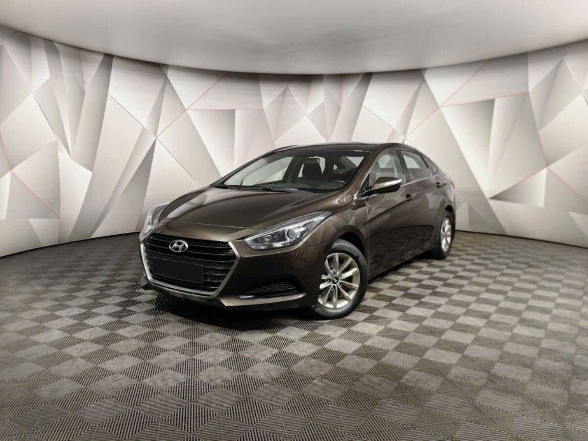 Купить Hyundai i40 с пробегом. Фото: #0