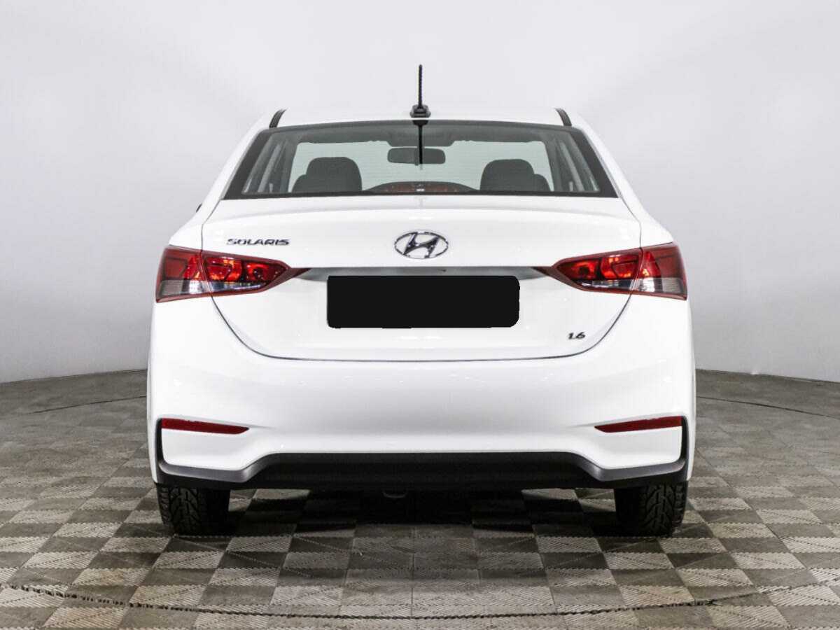 Купить Hyundai Solaris с пробегом. Фото: #5