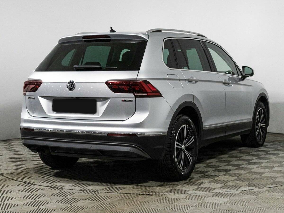 Купить Volkswagen Tiguan с пробегом. Фото: #3